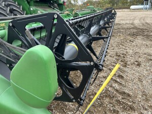 2014 John Deere 635D Header Combine