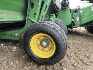 2014 John Deere 635D Header Combine