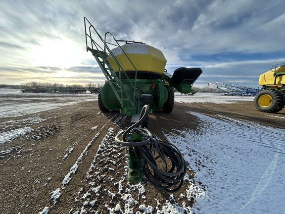 2021 John Deere N543F Air Seeder