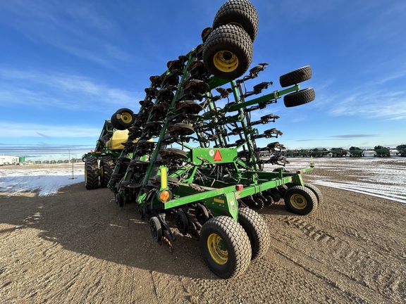 2021 John Deere N543F Air Seeder