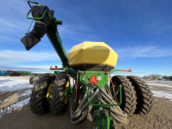 2021 John Deere N543F Air Seeder