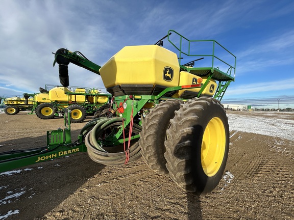 2021 John Deere N543F Air Seeder