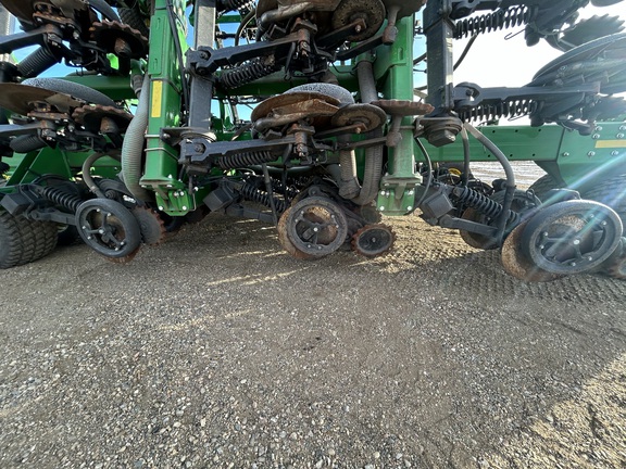 2021 John Deere N543F Air Seeder