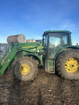 2011 John Deere 7230 Premium Tractor