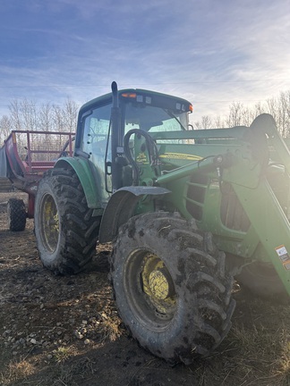 2011 John Deere 7230 Premium Tractor