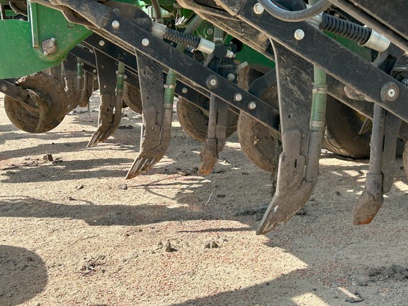 2019 John Deere 1870 Air Seeder