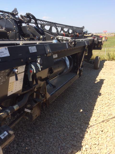 2016 MacDon D65-40 Header Combine