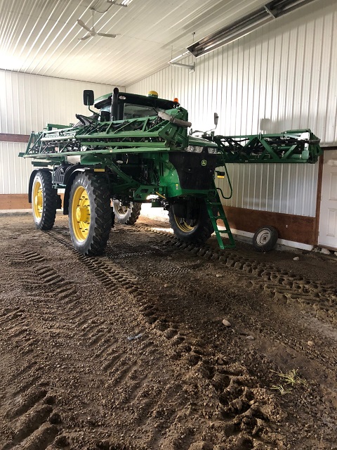 2017 John Deere R4045 Sprayer/High Clearance