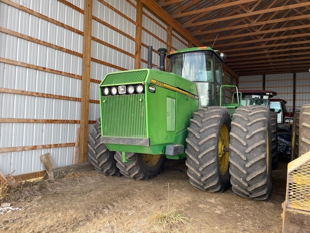 1996 John Deere 8870 Tractor 4WD