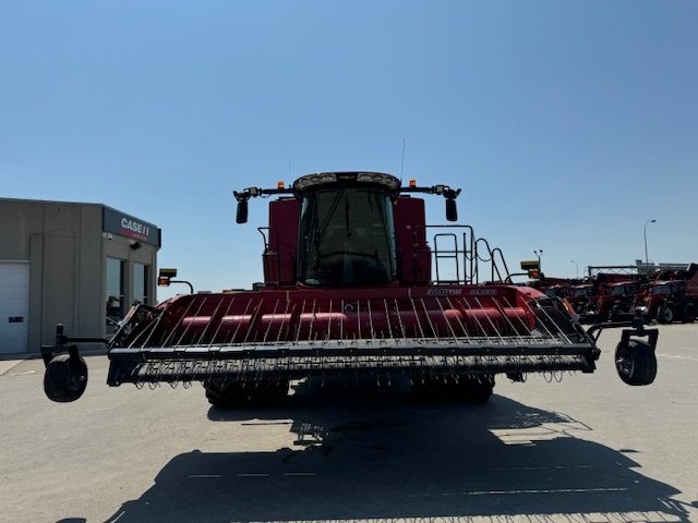2023 Case 8250 Combine