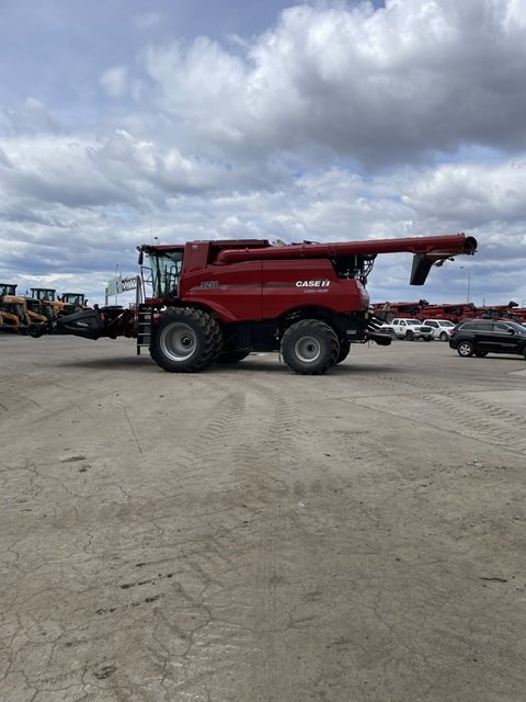 2023 Case 9250 Combine