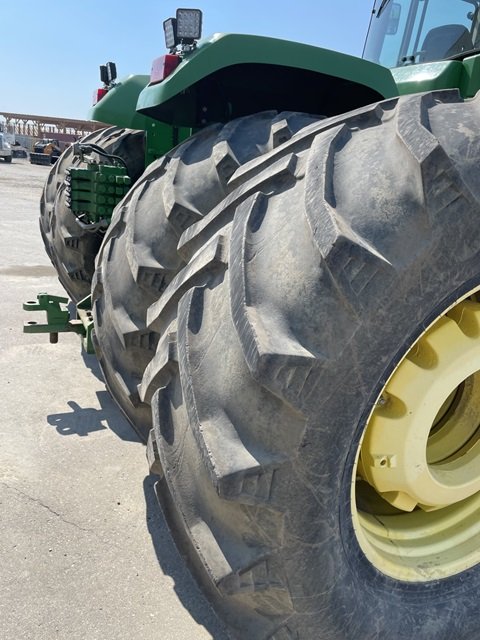 1998 John Deere 9300 Tractor 4WD