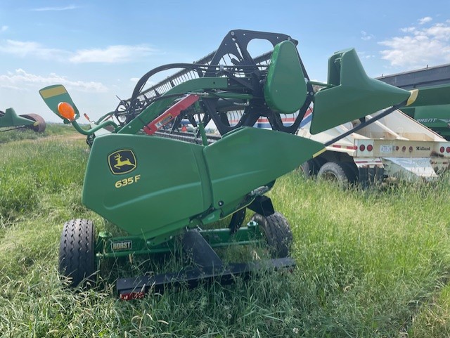 2018 John Deere 635F Header Combine