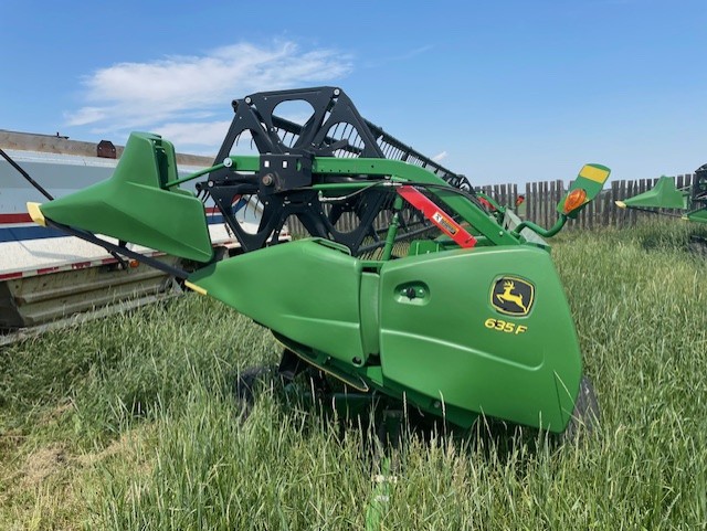 2018 John Deere 635F Header Combine