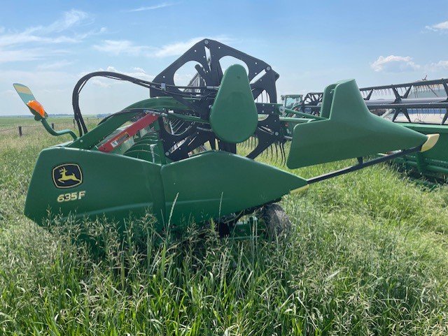 2018 John Deere 635F Header Combine