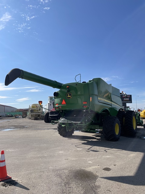 2018 John Deere S780 Combine