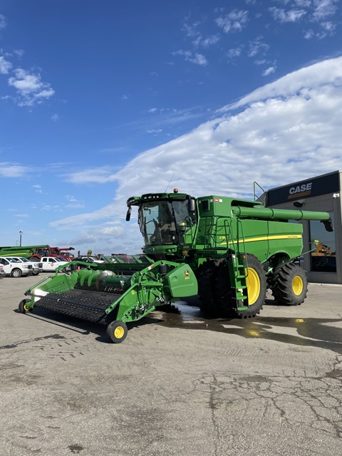 2018 John Deere S780 Combine