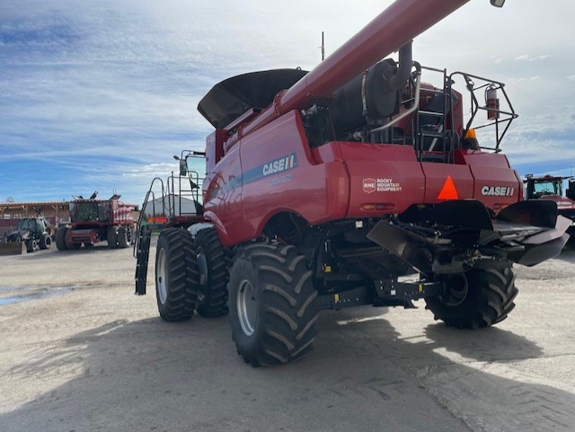 2016 Case 8240 Combine