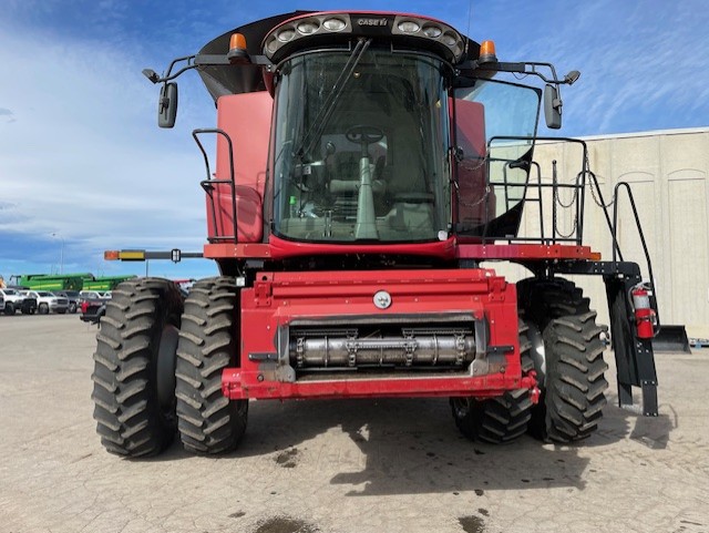 2016 Case 8240 Combine