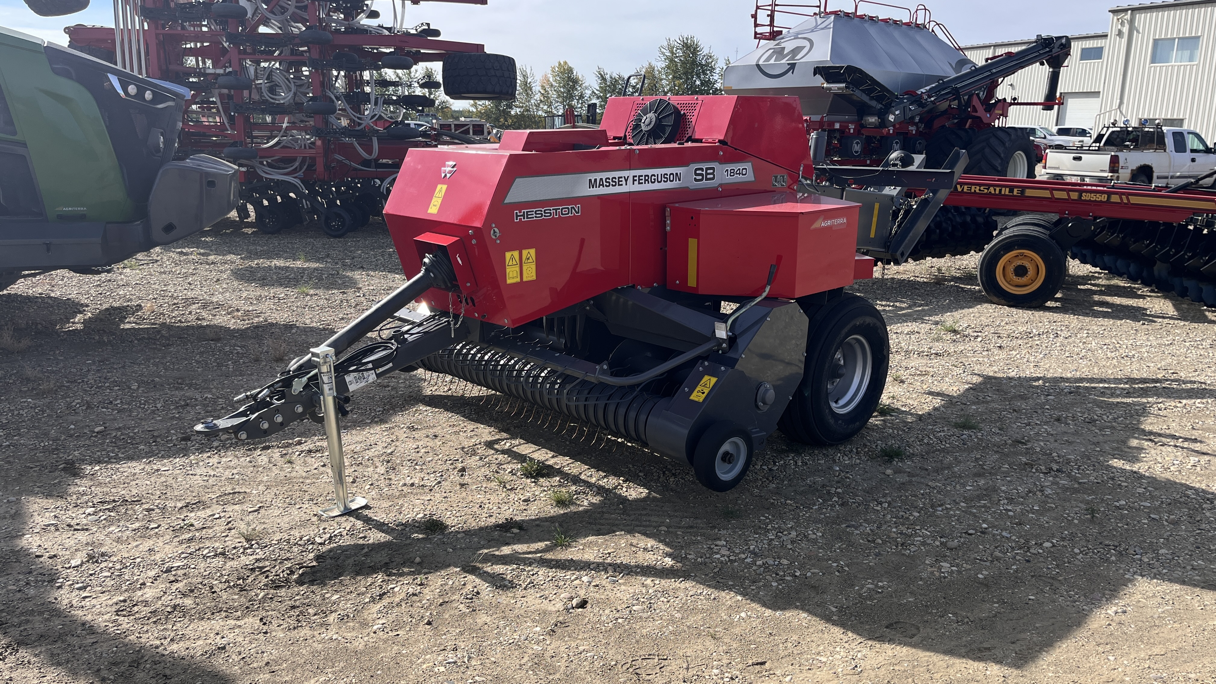 2023 Massey Ferguson 1840 Baler/Round