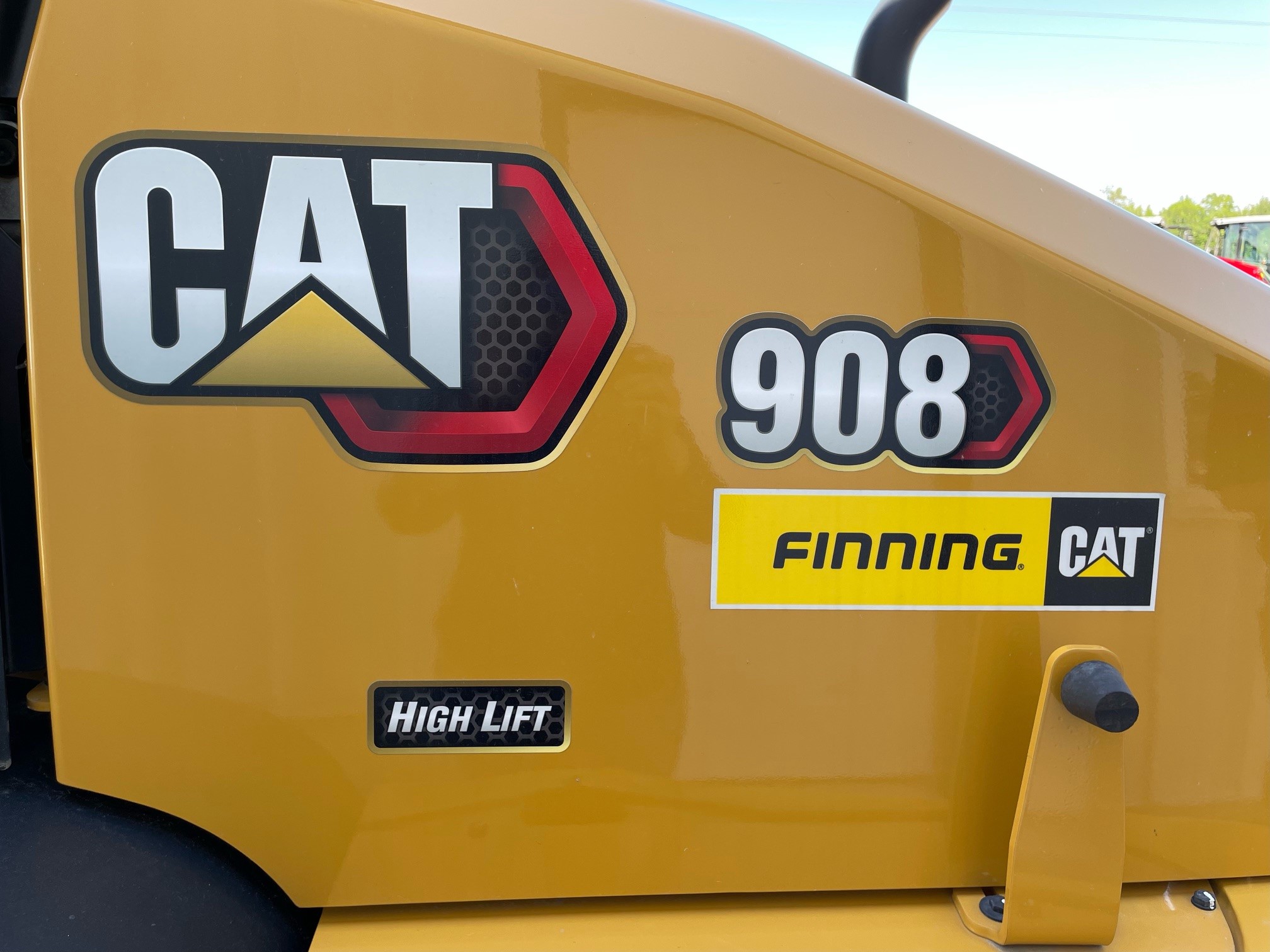 2023 Caterpillar 908 Compact Utility Loader