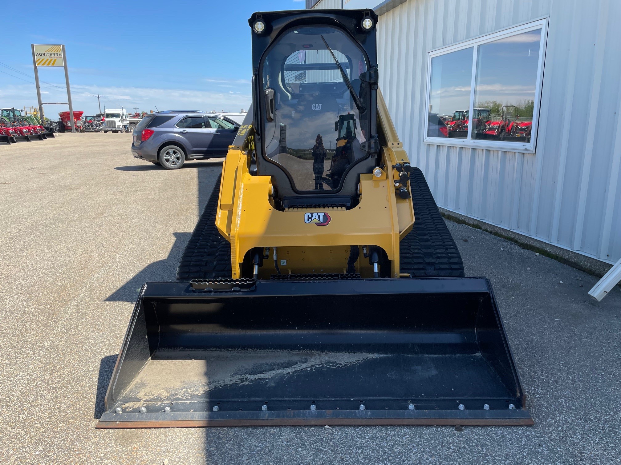 2023 Caterpillar 299D3 XE Compact Track Loader