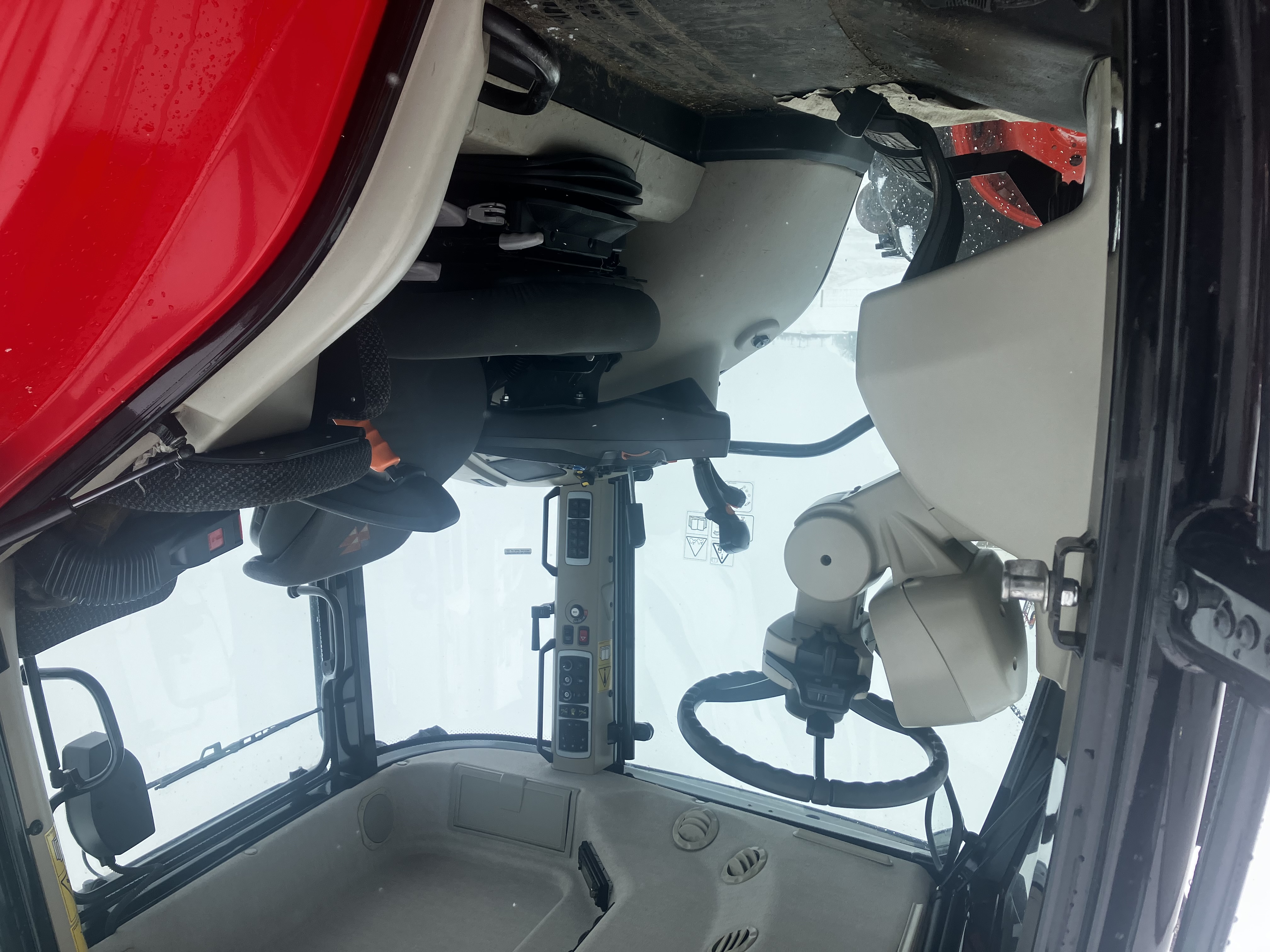 2019 Massey Ferguson 7718S Tractor