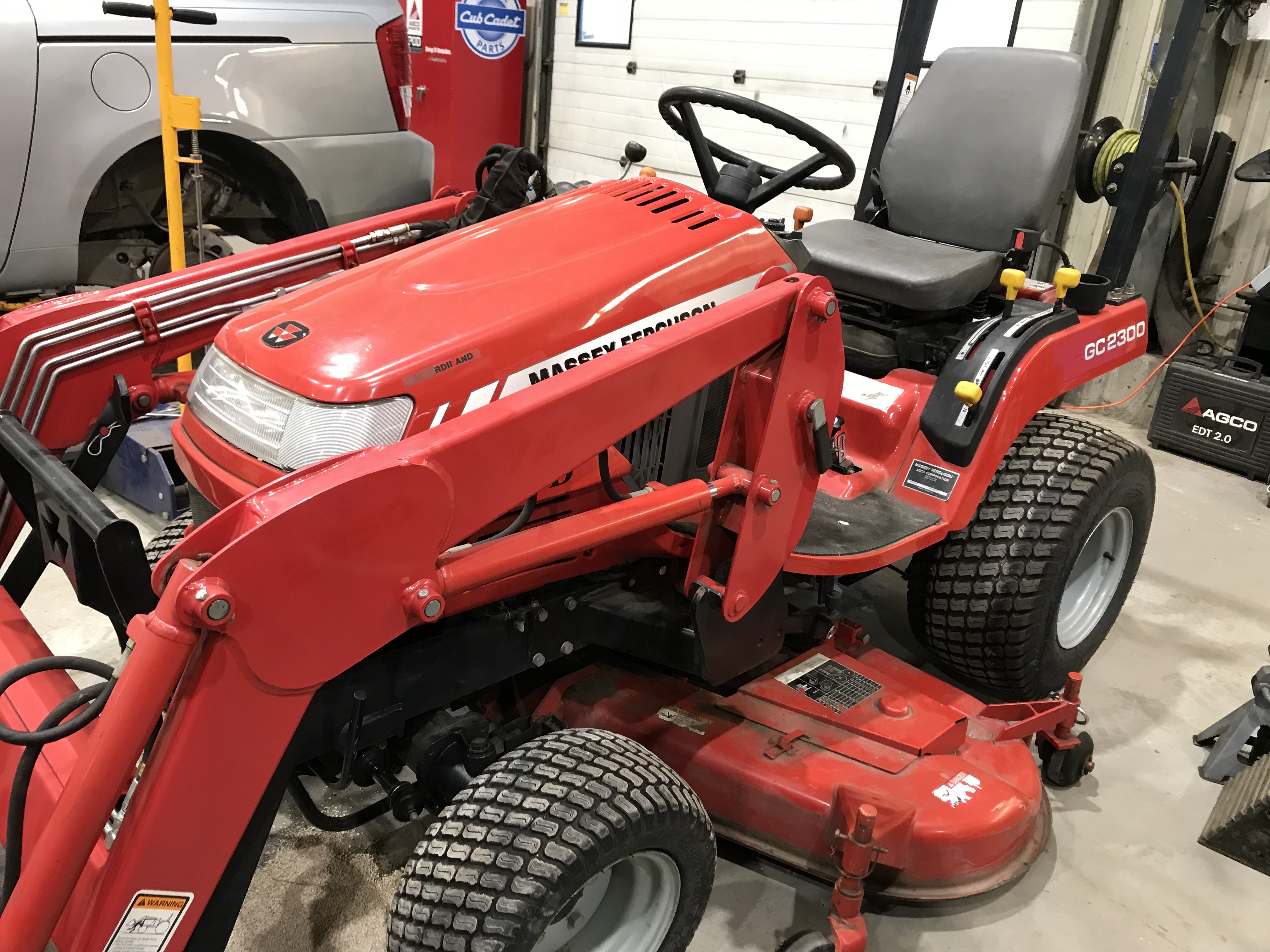 2006 Massey Ferguson GC2300L Tractor Compact