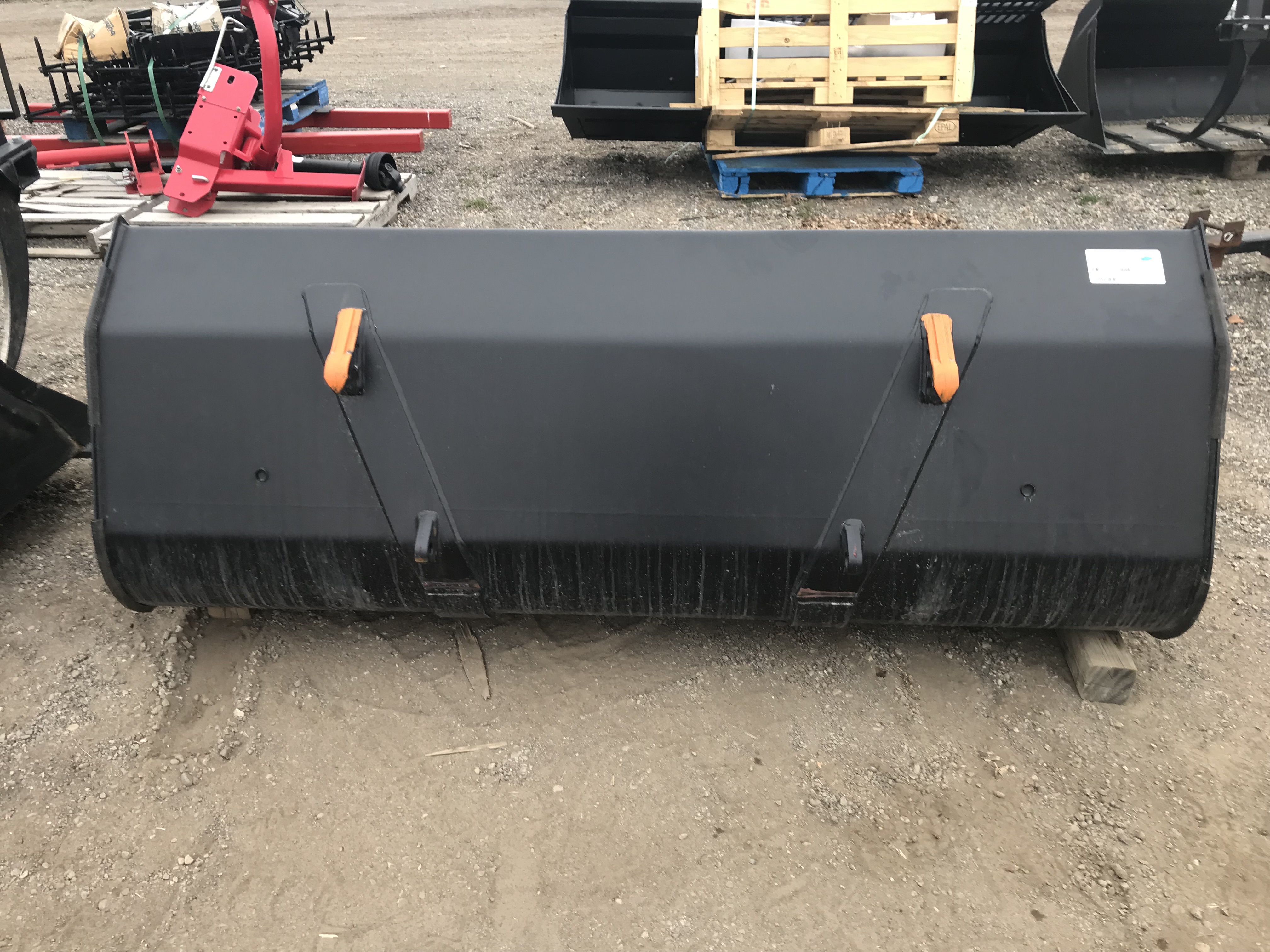 2022 ALO 215 GM Bucket