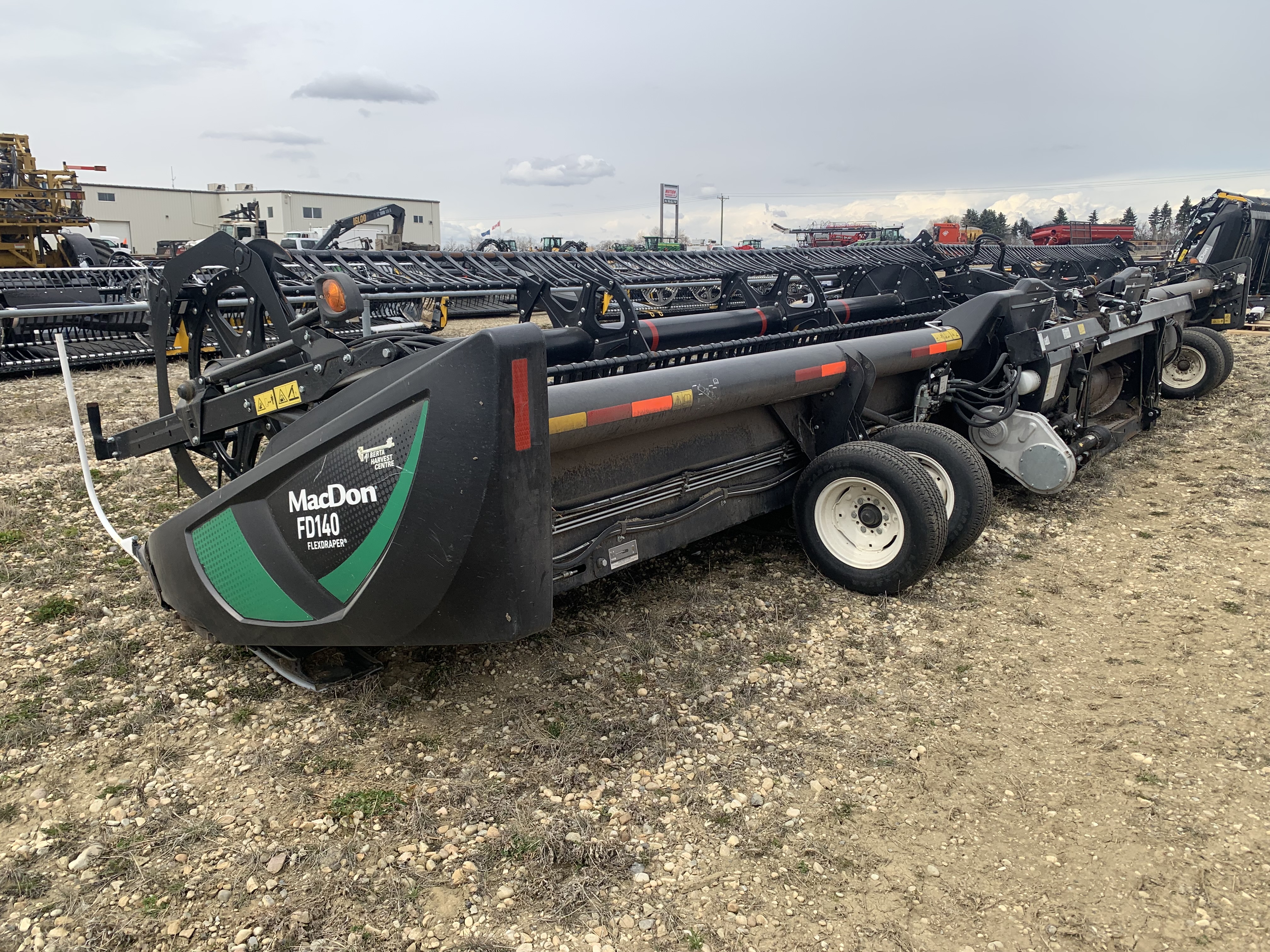 2018 MacDon FD140 Header Flex