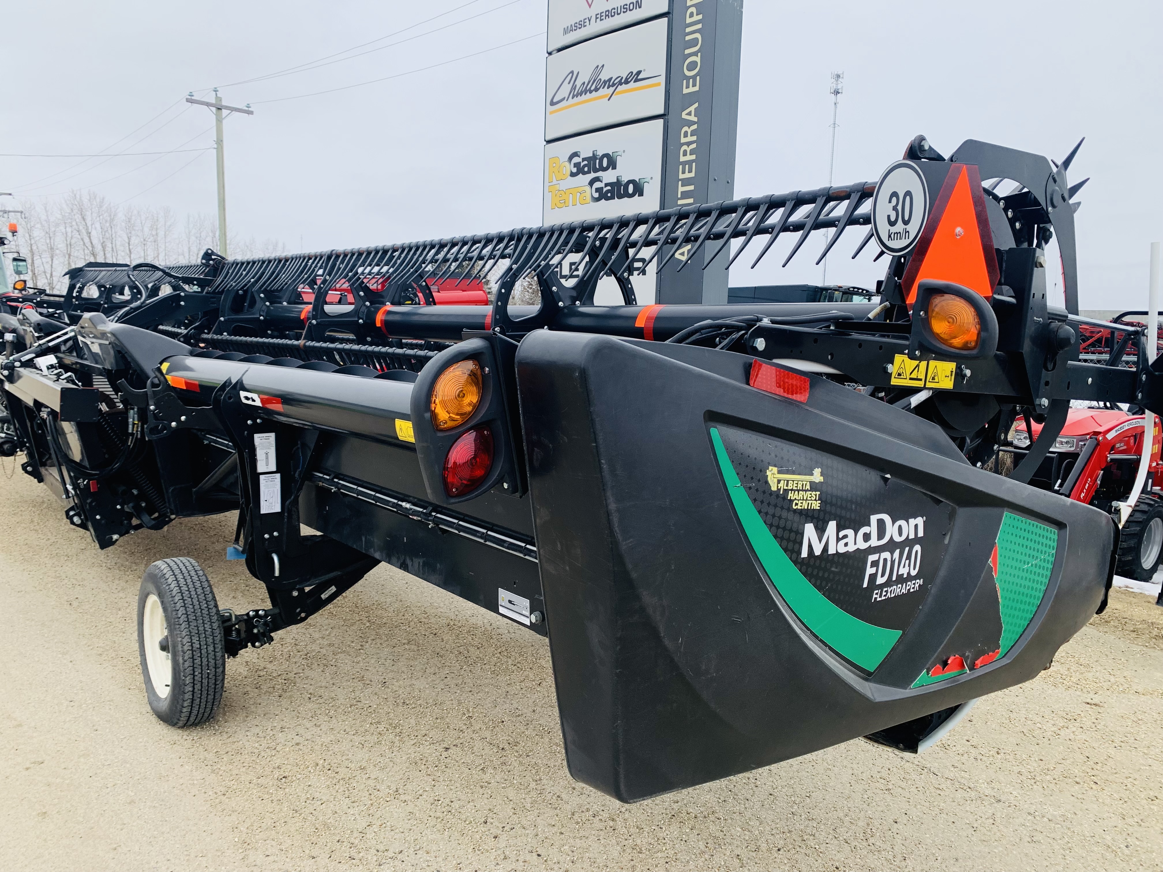 2018 MacDon FD140 Header Combine