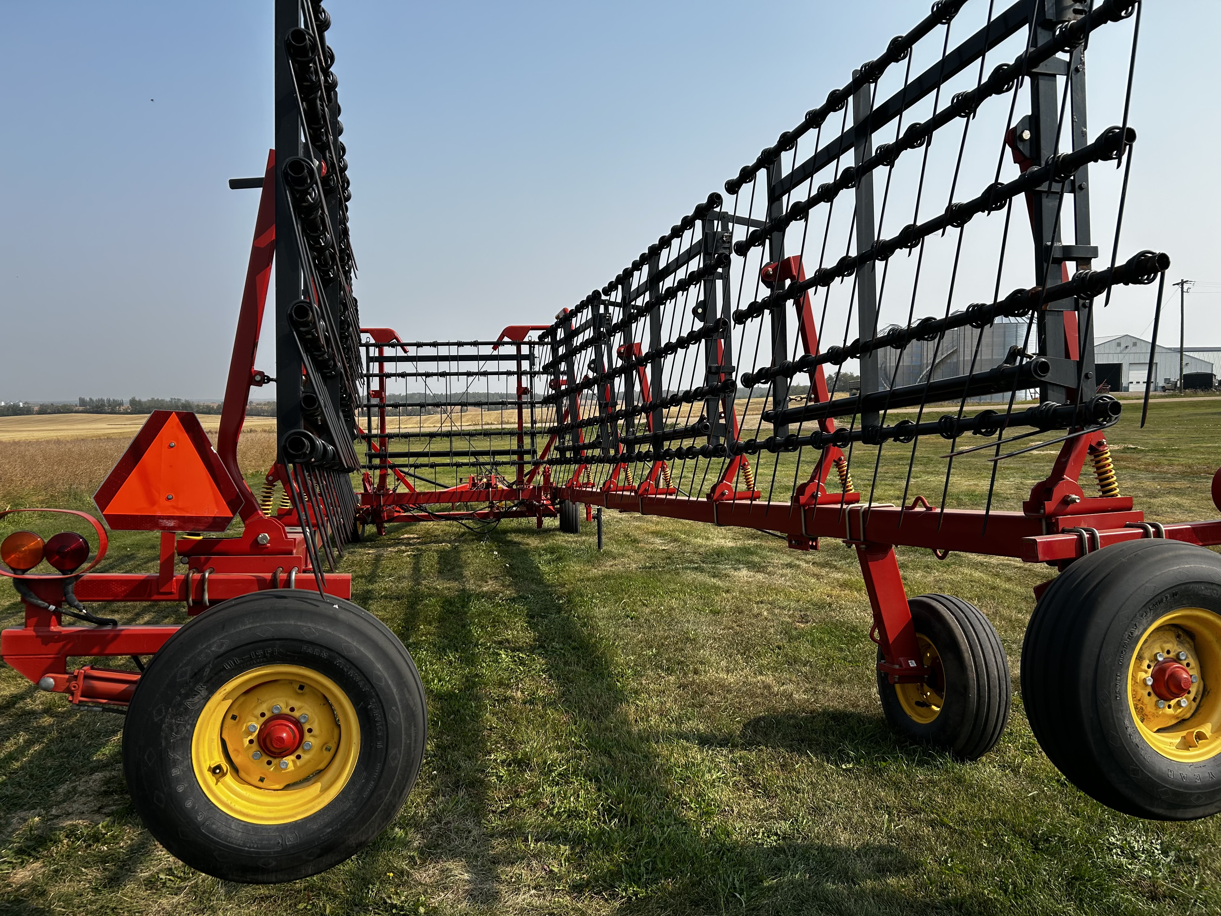 2014 Bourgault 6000-70-7 Harrow