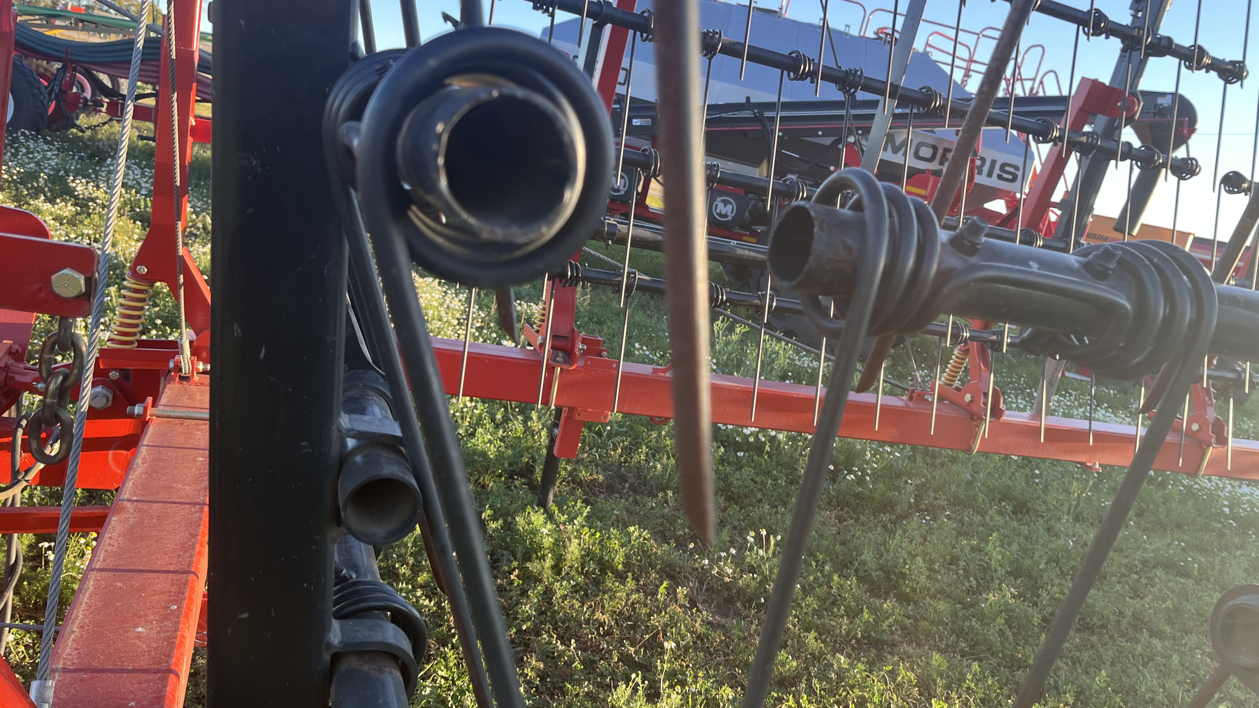 2014 Bourgault 6000-70-7 Harrow