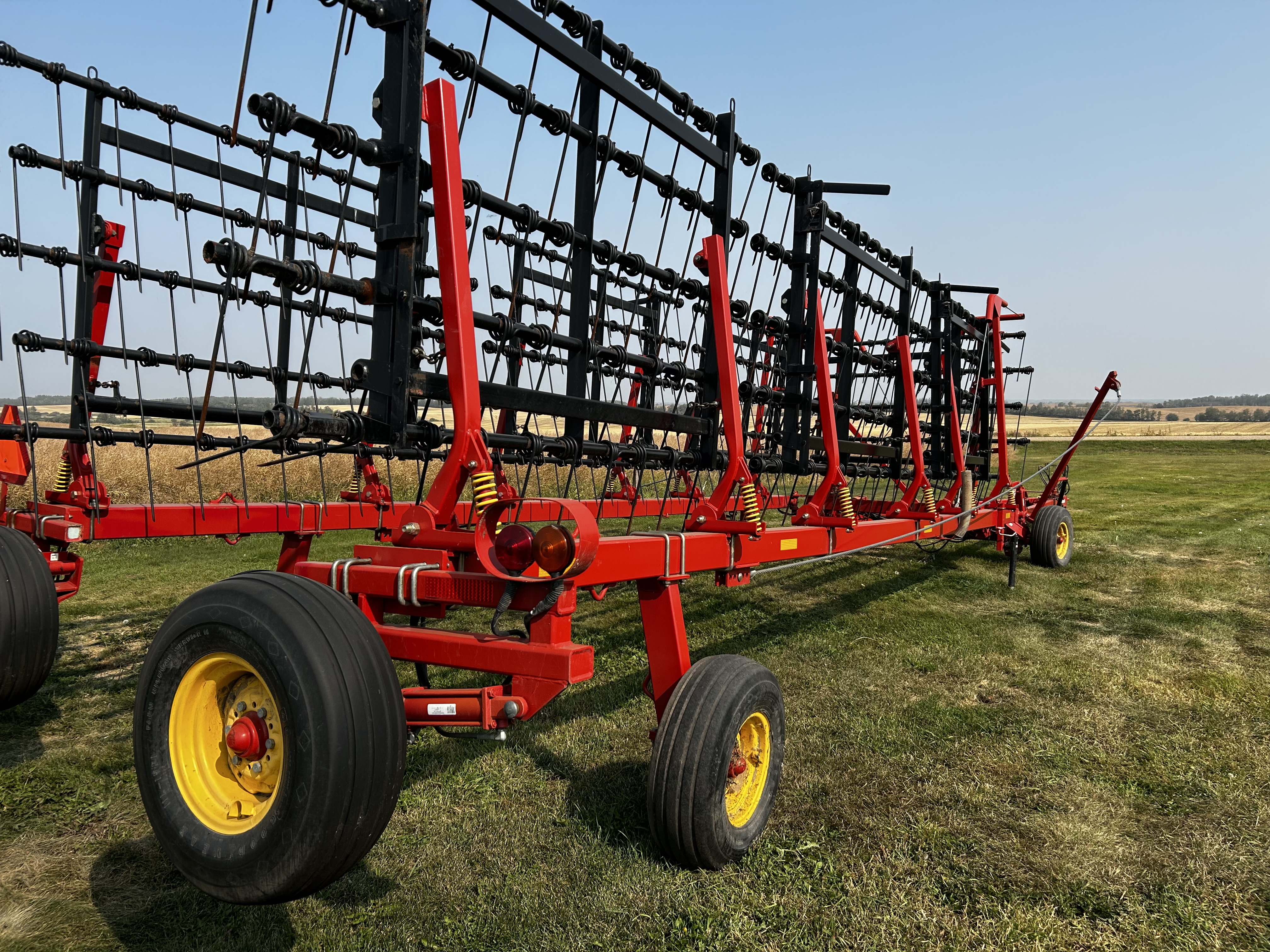 2014 Bourgault 6000-70-7 Harrow