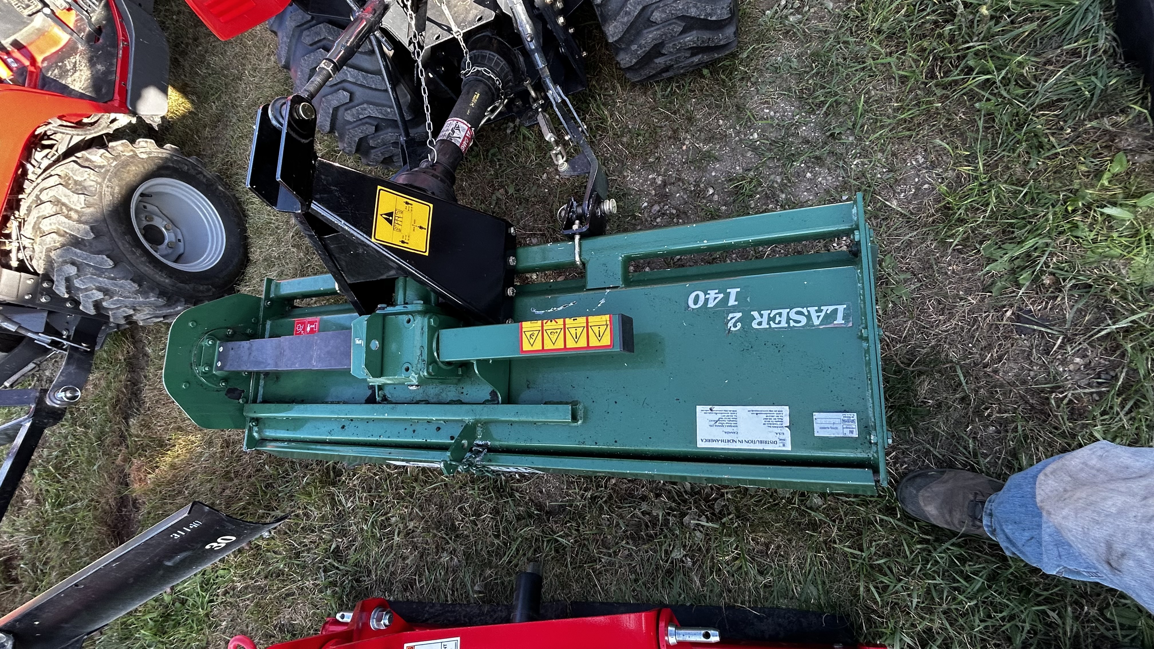 2009 Massey Ferguson GC2400L Tractor Compact