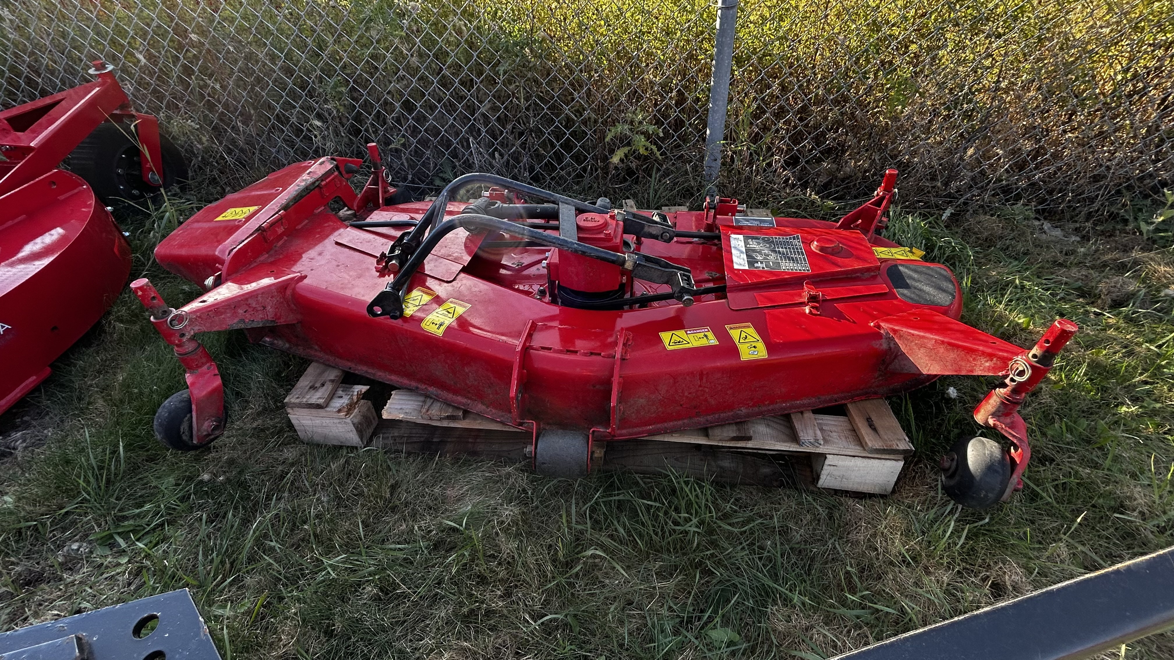 2009 Massey Ferguson GC2400L Tractor Compact