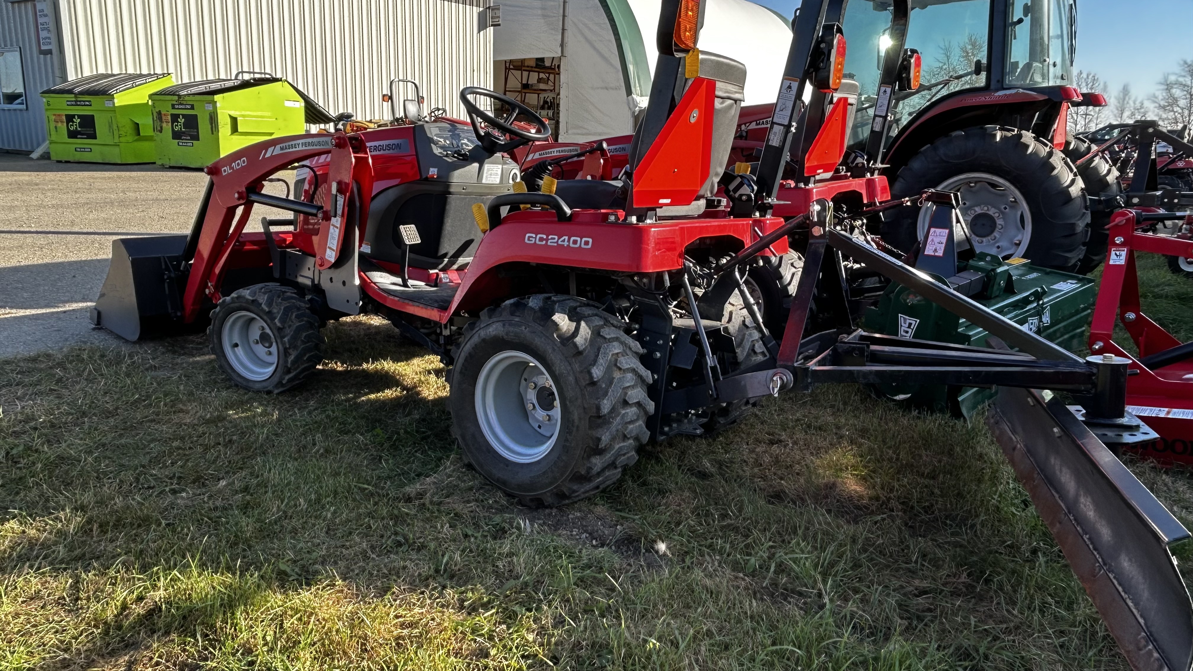 2009 Massey Ferguson GC2400L Tractor Compact
