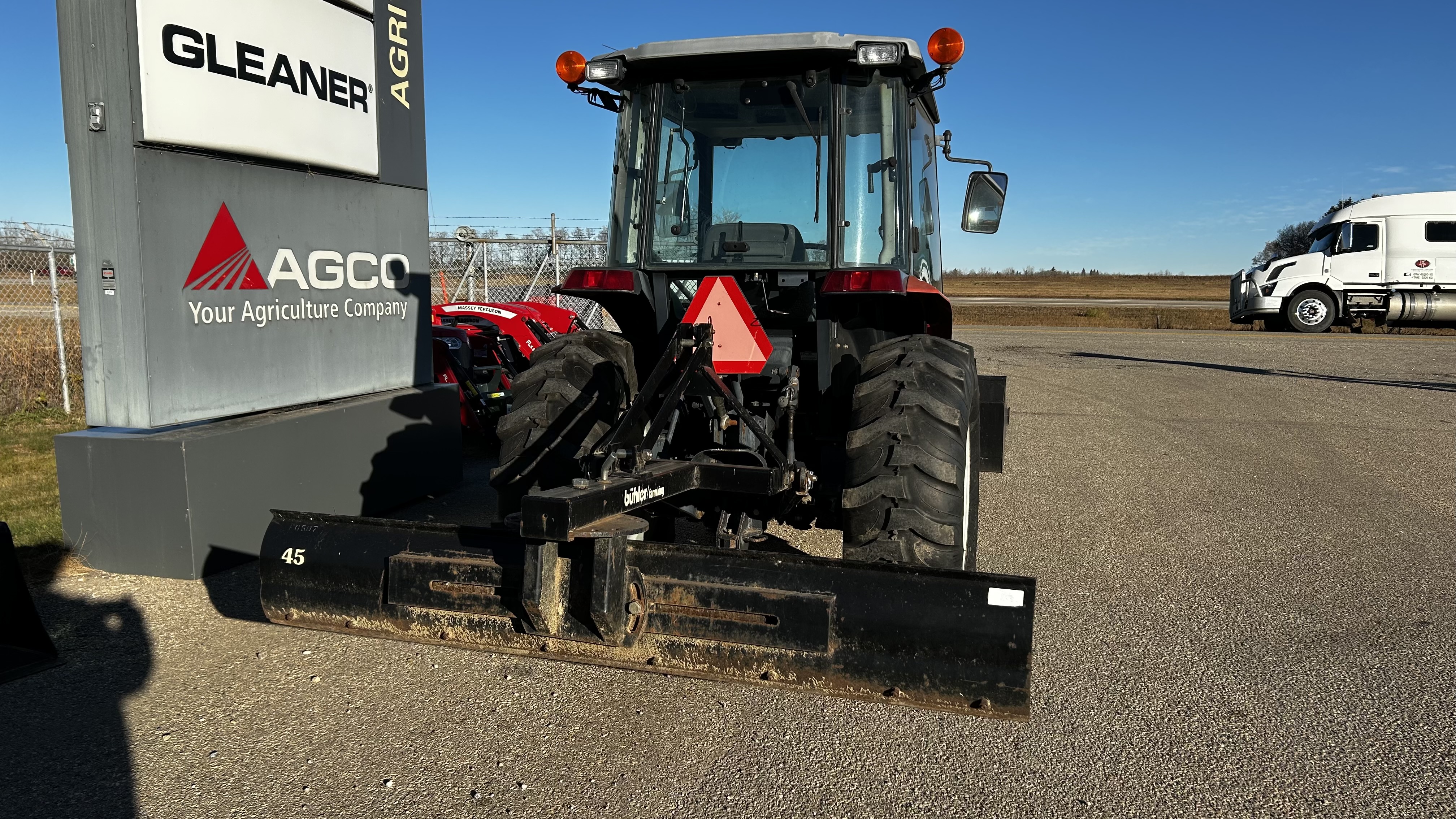 2012 Massey Ferguson 1533L Tractor