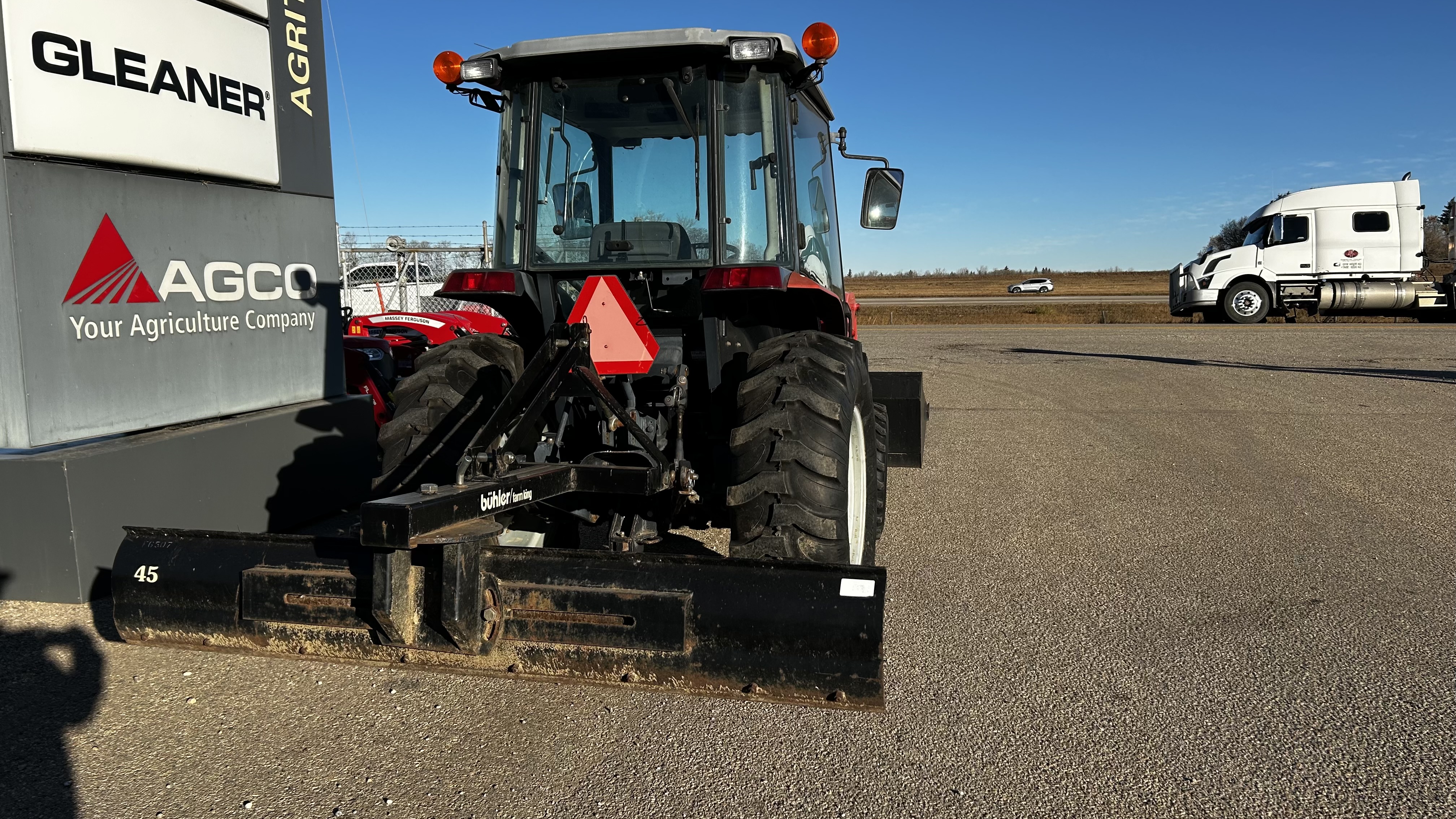 2012 Massey Ferguson 1533L Tractor