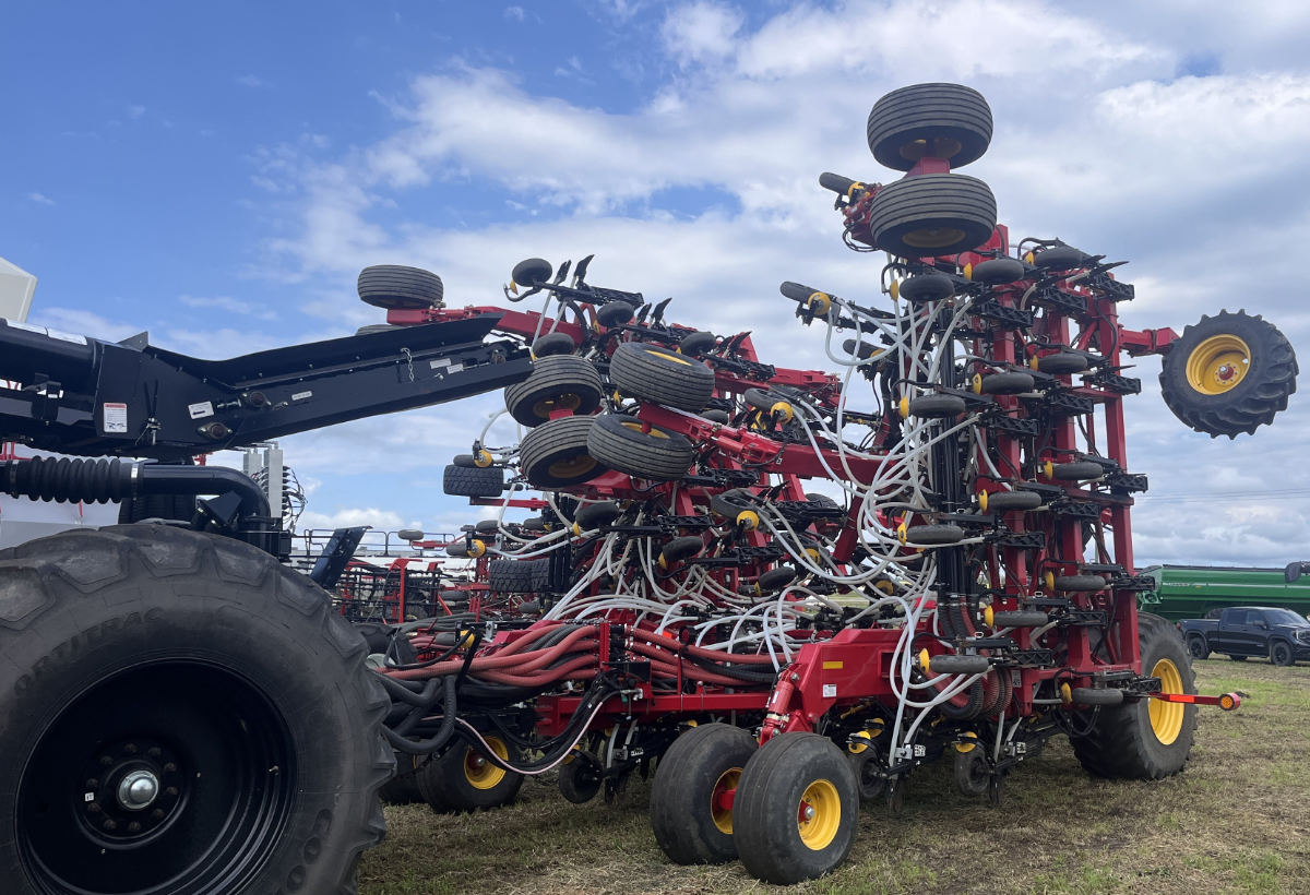 2021 Bourgault 3335-66 Air Drill