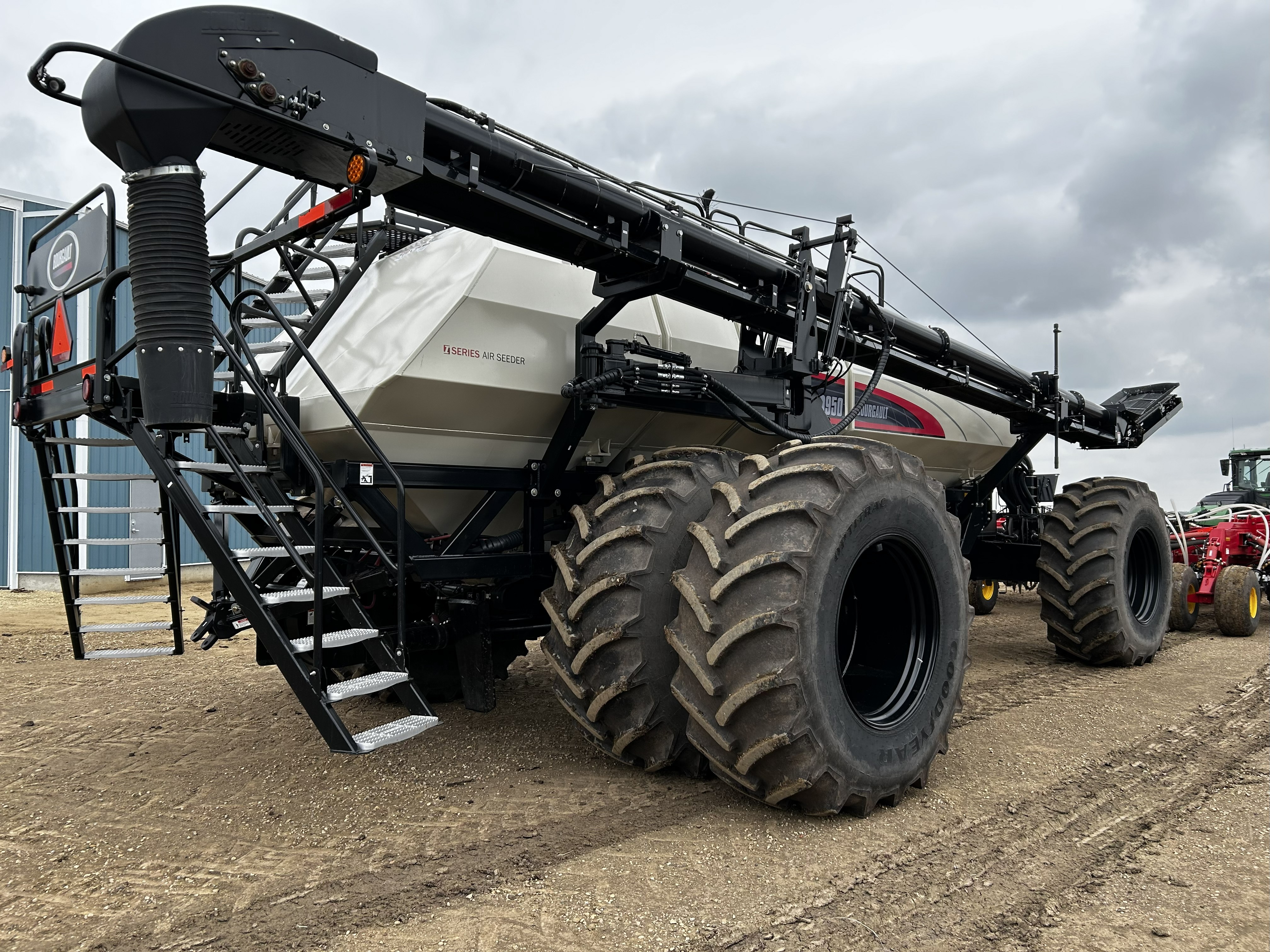2021 Bourgault 9950 Air Tank/Cart