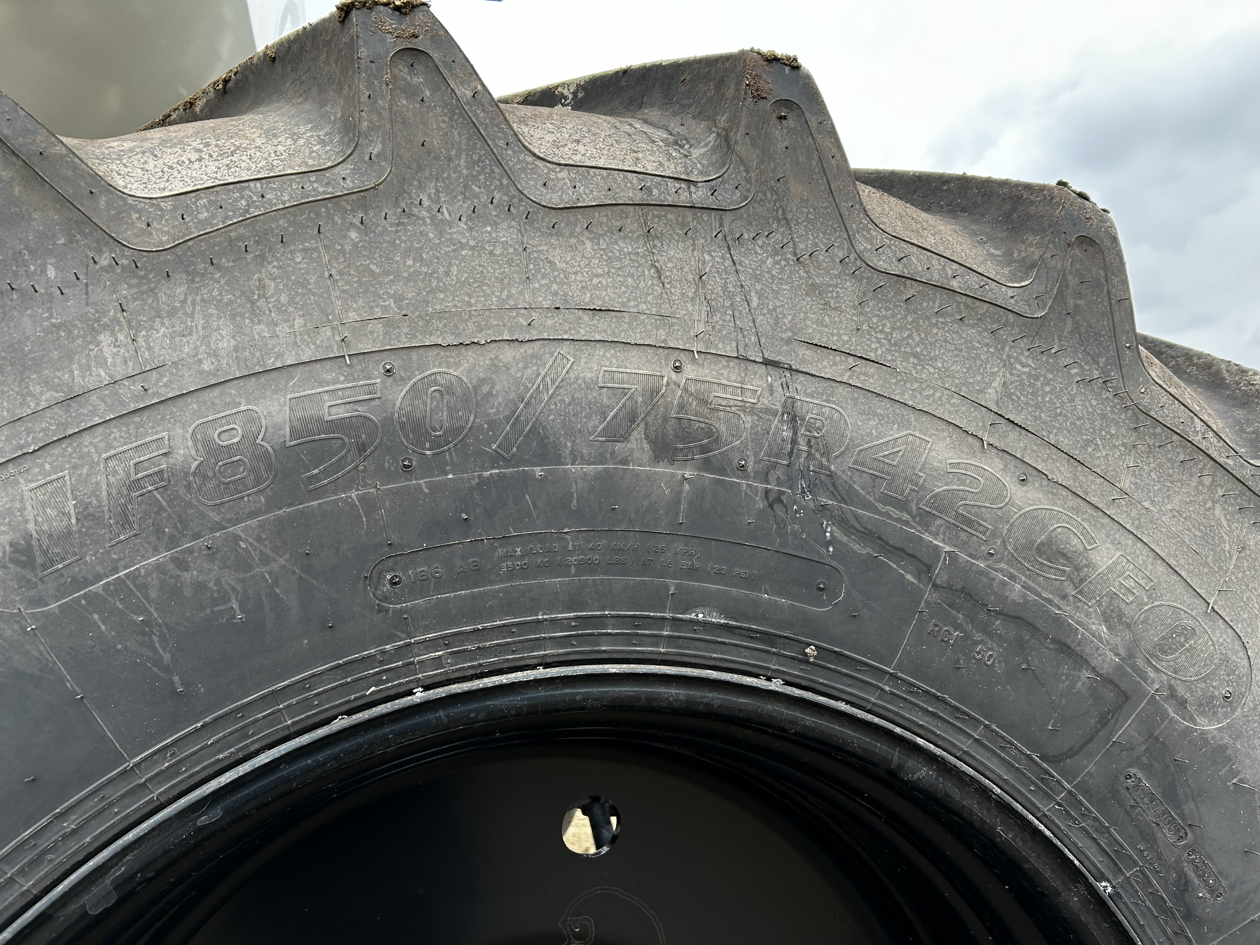 2021 Bourgault 9950 Air Tank/Cart