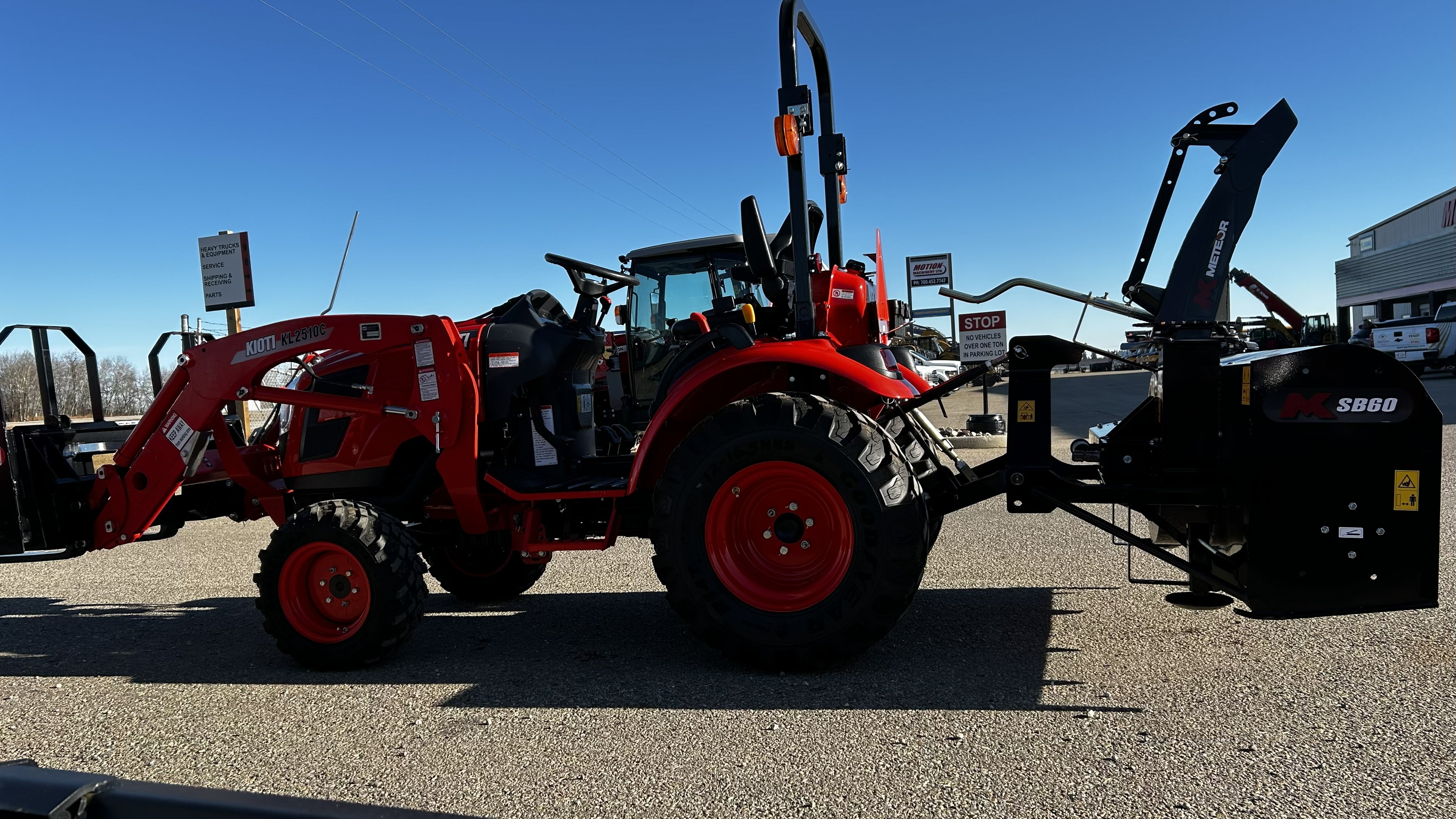 2022 Kioti CX2510 Tractor Compact