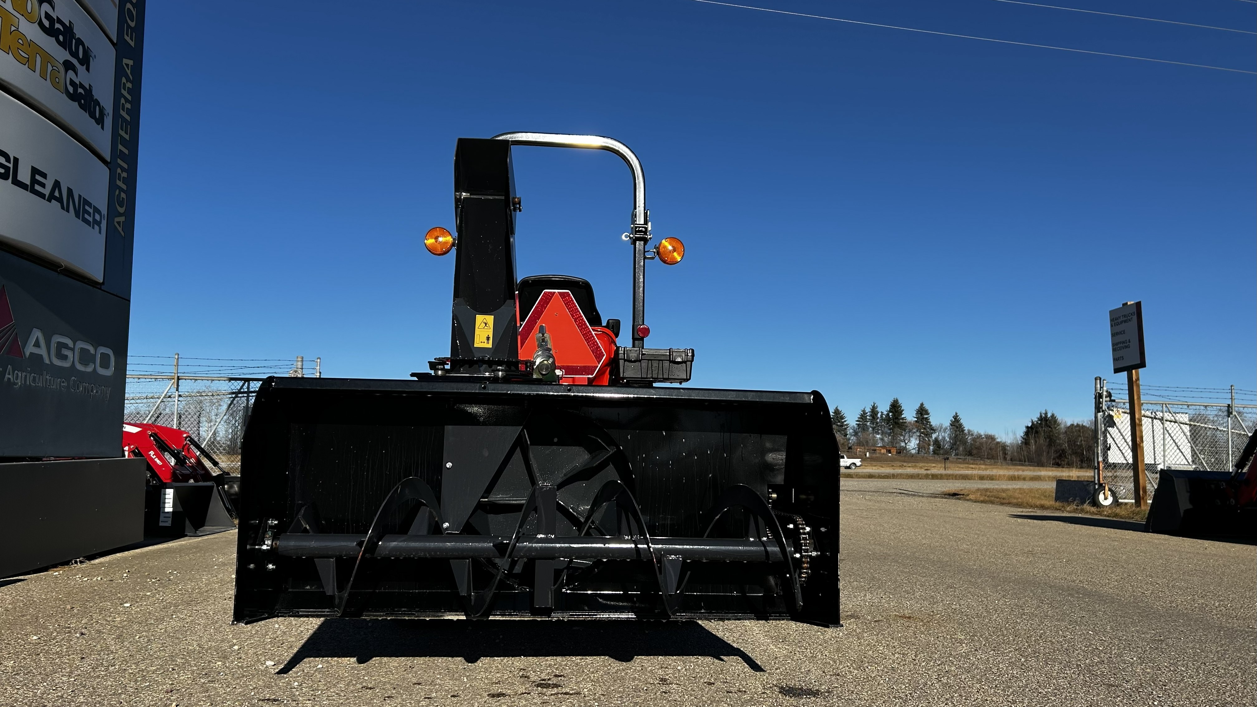 2022 Kioti CX2510 Tractor Compact