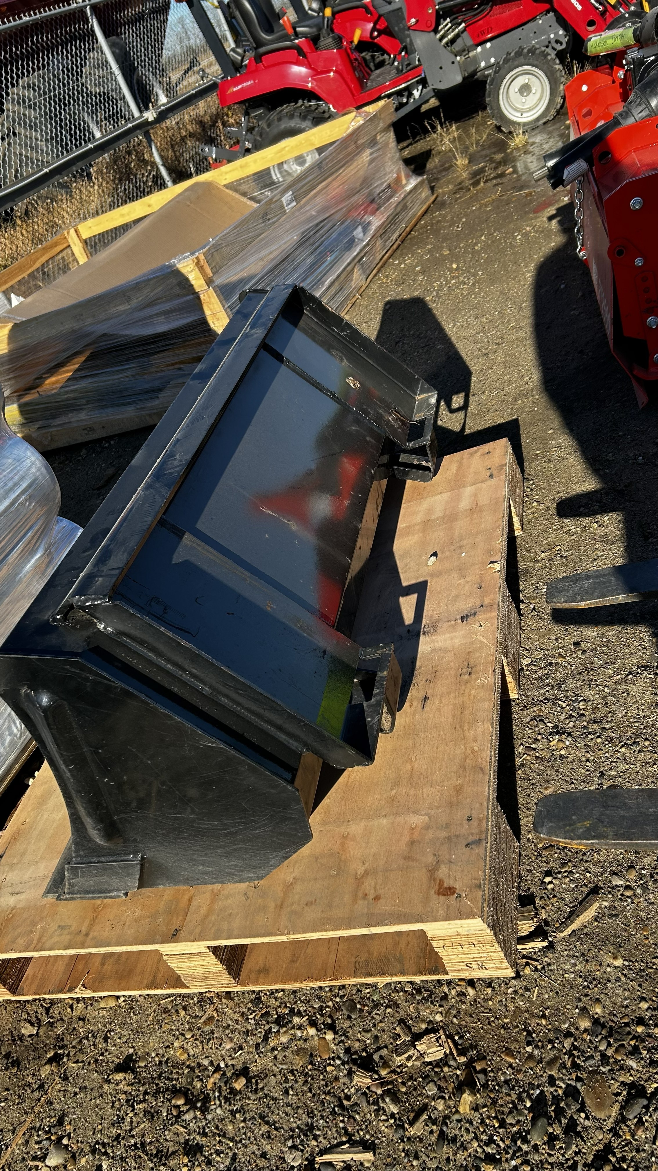 2022 Kioti CX2510 Tractor Compact