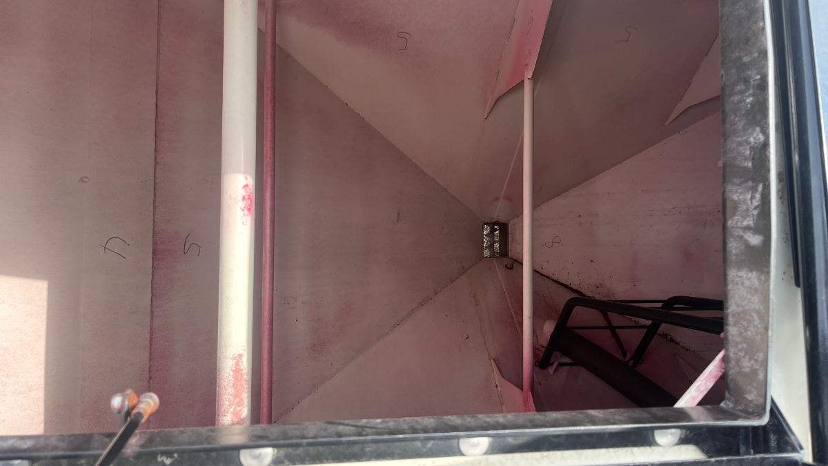 2022 Bourgault 9950 Air Tank/Cart