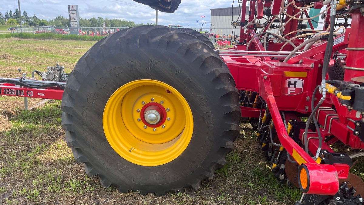 2022 Bourgault 3335-66 Air Drill