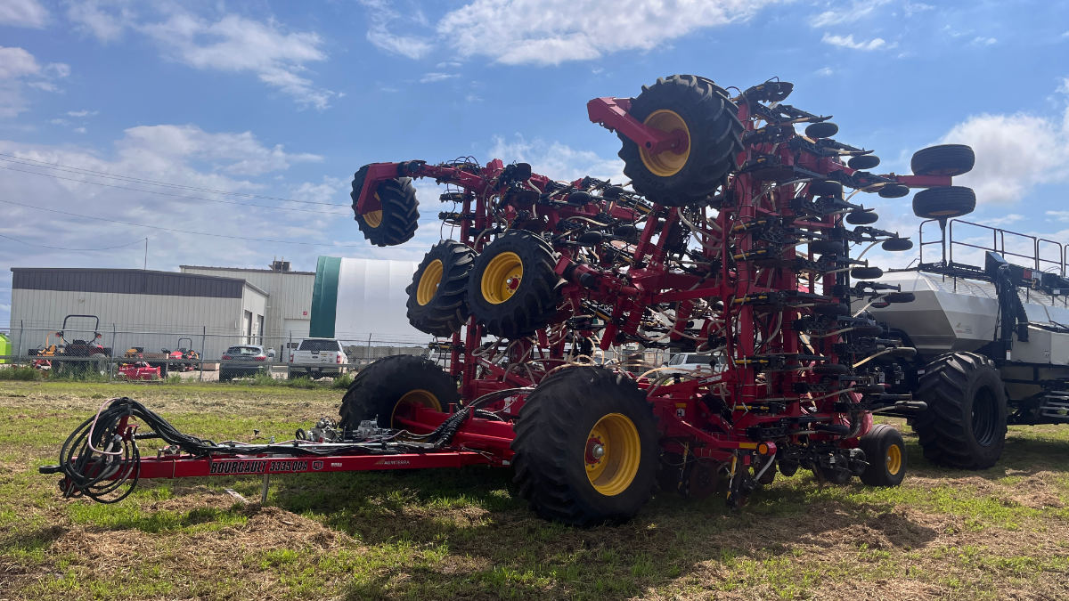 2022 Bourgault 3335-66 Air Drill