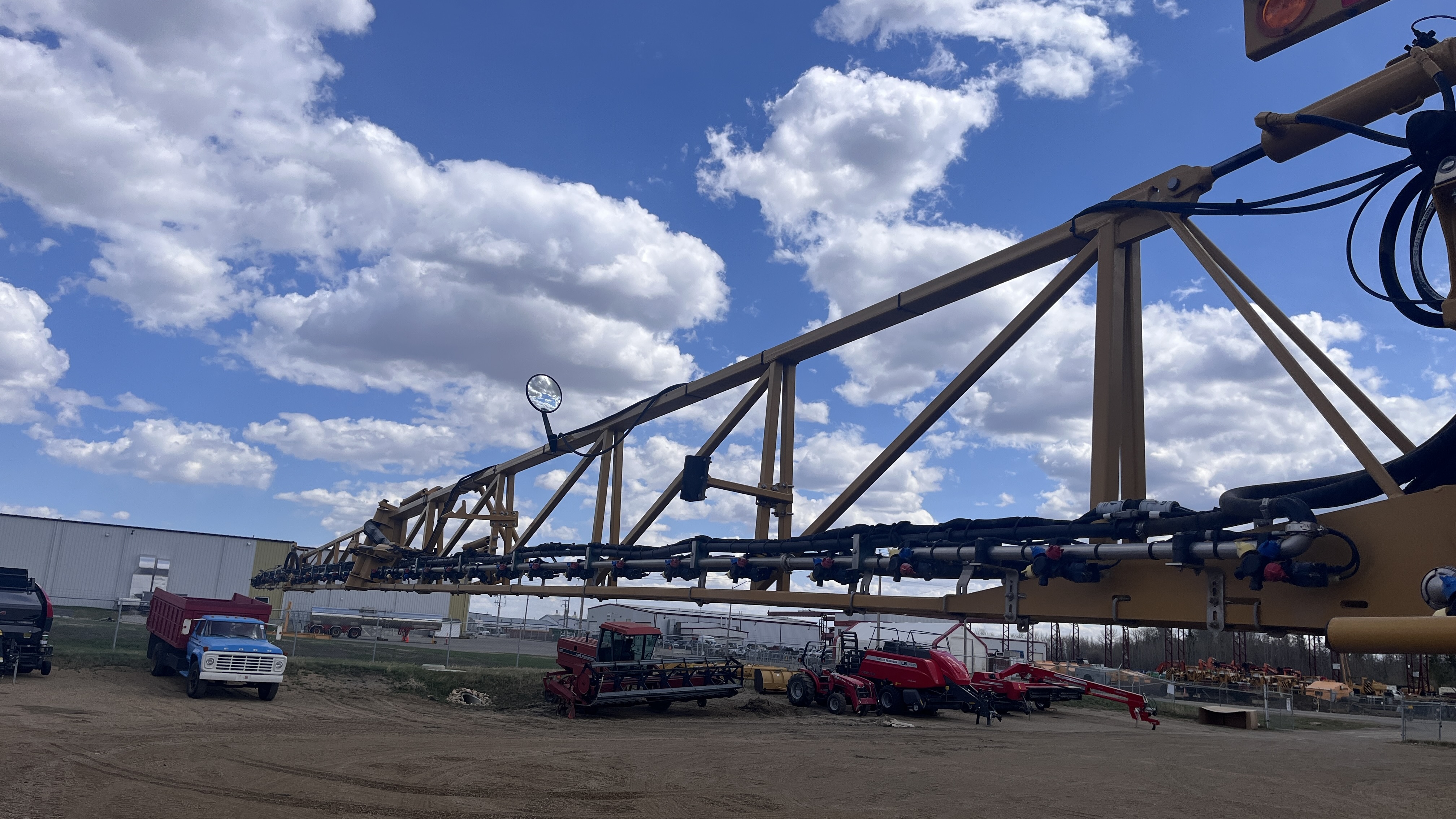 2018 RoGator 900C Sprayer