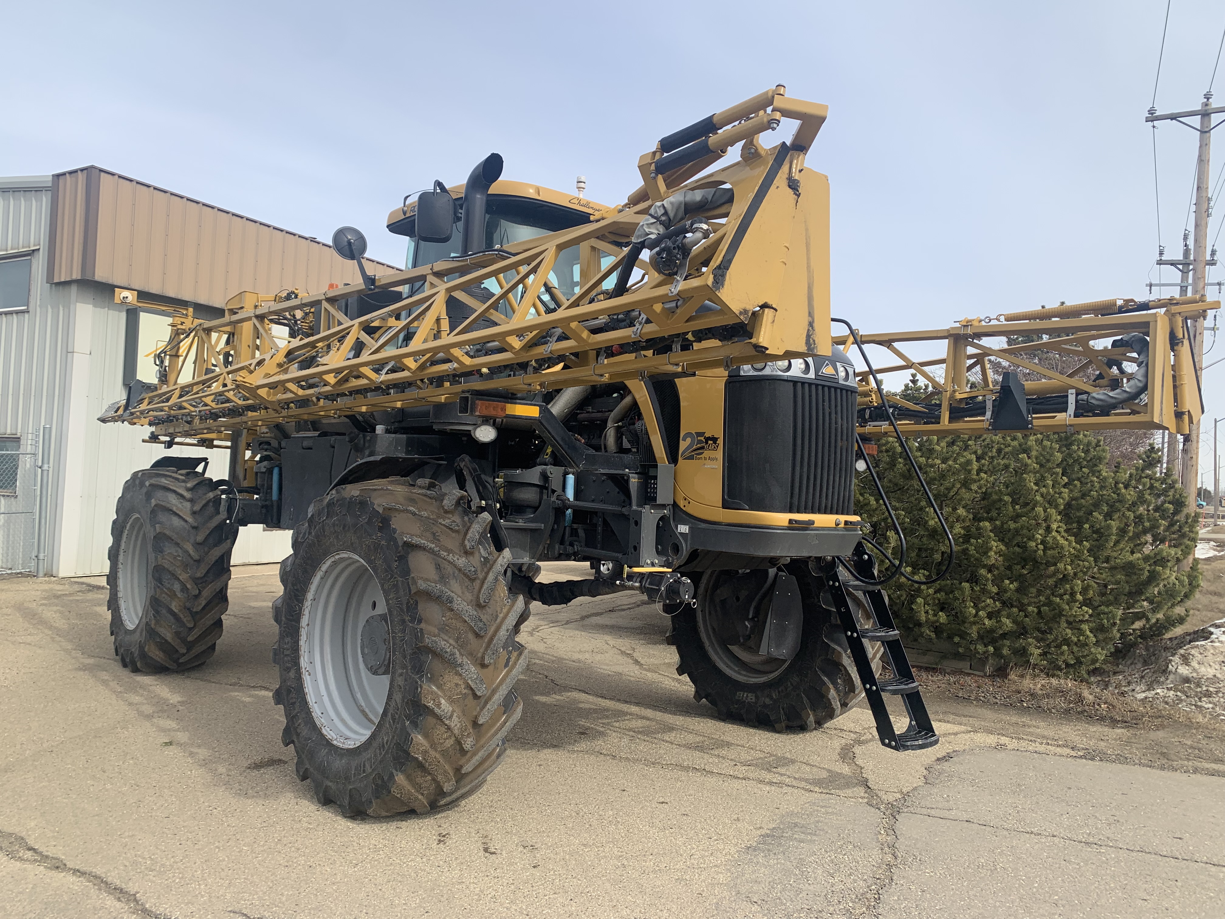 2018 RoGator 900C Sprayer